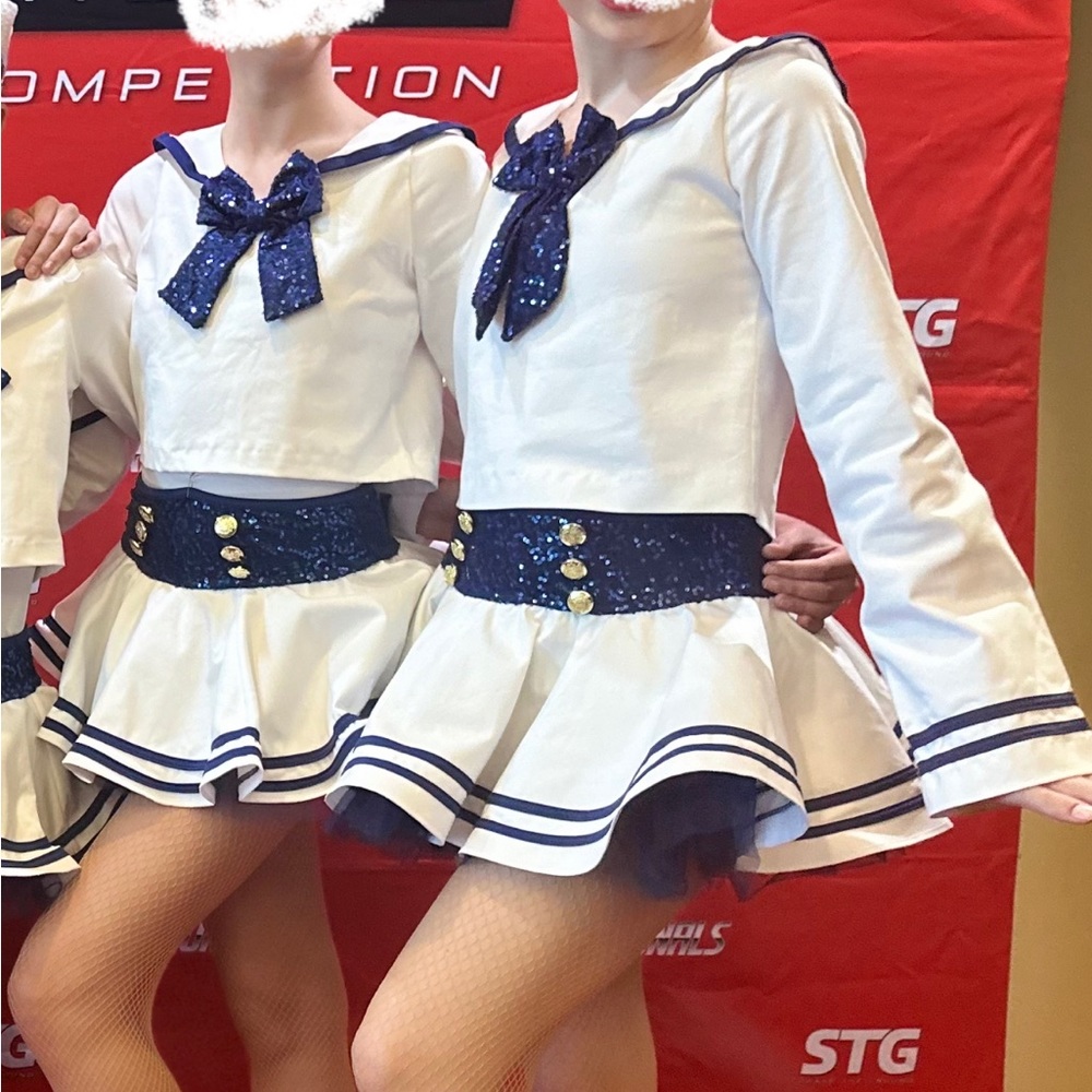 Sailor dance costume, bon voyage